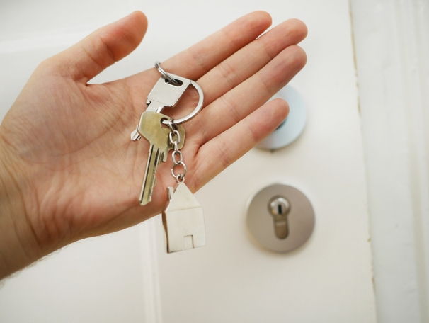 https://TinaW.StopRentingStartOwning.com